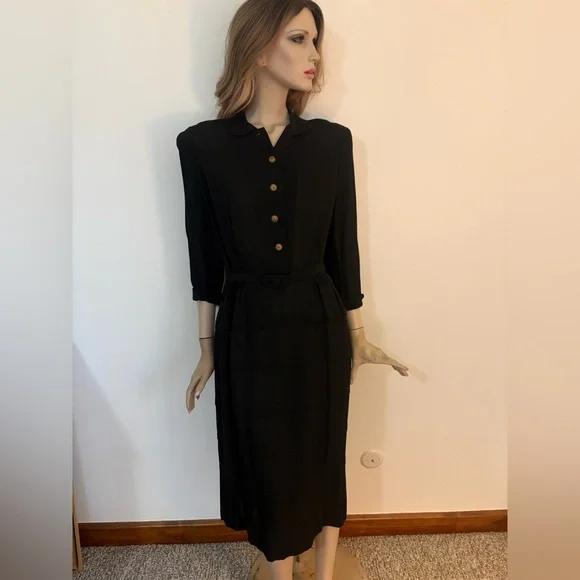 The Perfect Vintage 1940s 50s Little Black Dress VOLUP - Picture 2 of 14